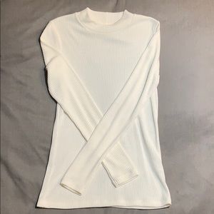 Uniqlo Mockneck Off-White Ribbed Sweater